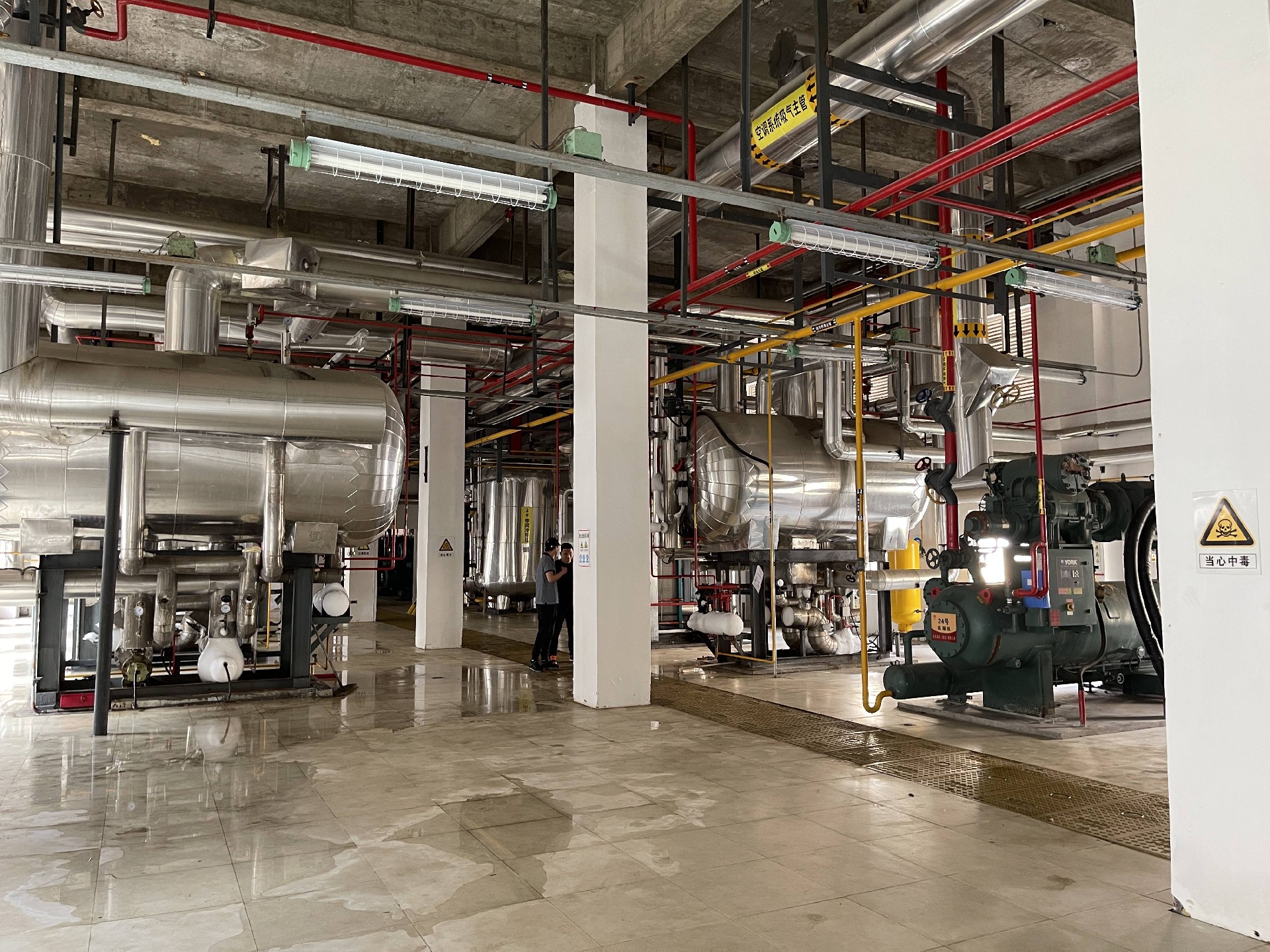 什么是自動(dòng)化立體冷庫(kù)？自動(dòng)化立體冷庫(kù)有哪些優(yōu)缺點(diǎn)？